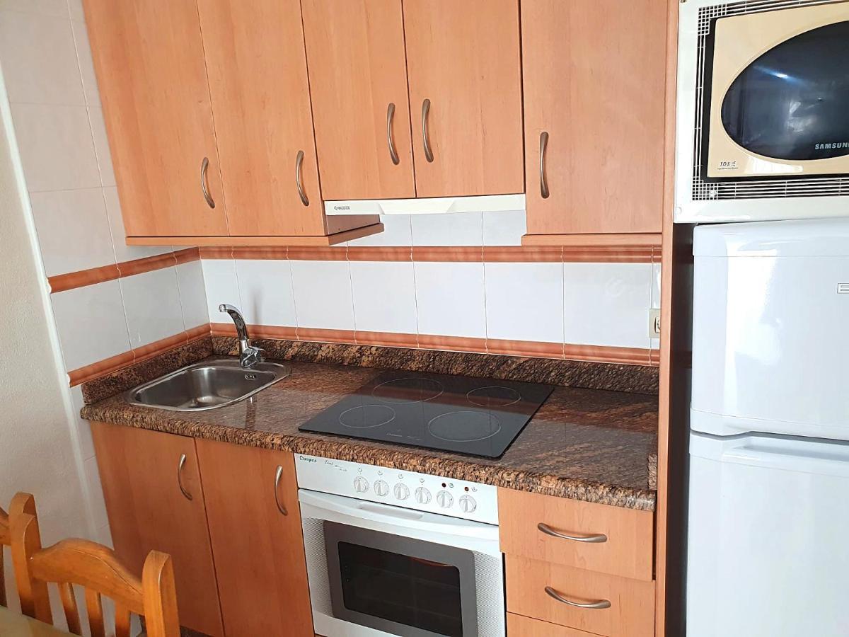 Apartamento Un Dormitorio En Benidorm Exterior photo