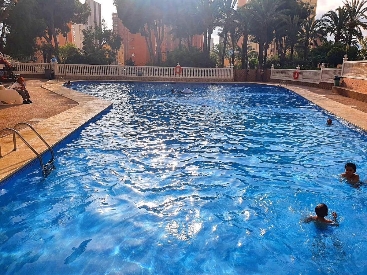 Apartamento Un Dormitorio En Benidorm Exterior photo